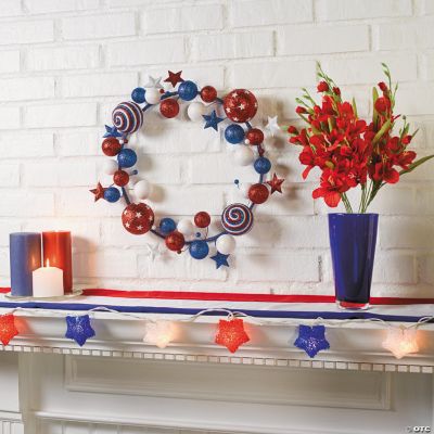 Patriotic Wreath & Mantel Décor