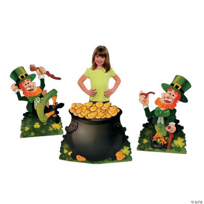 St. Pat’s Stand-Up Set