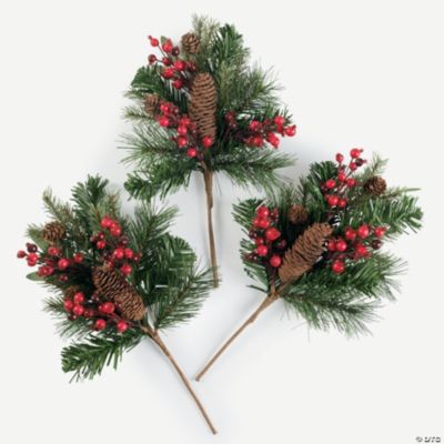 Evergreen With Berries Picks