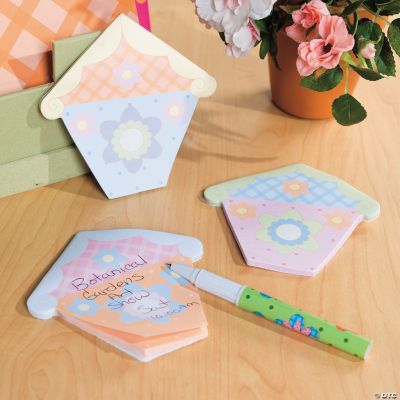 Spring Birdhouse Sticky Notes