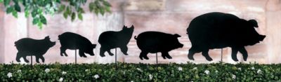 Piggy Yard Stakes