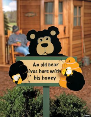 “Old Bear” Yard Stake