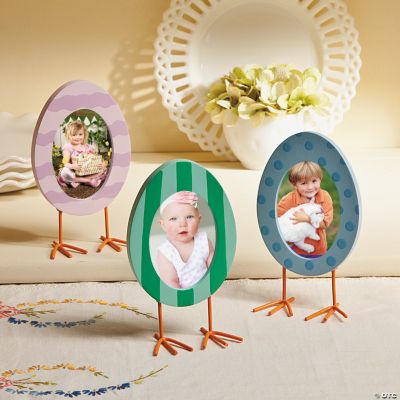 Egg-Shaped Frames