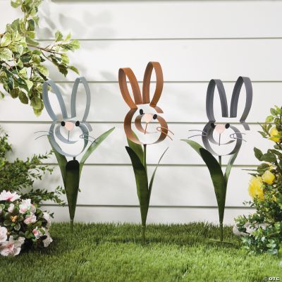 Bunny Swirl Yard Stakes