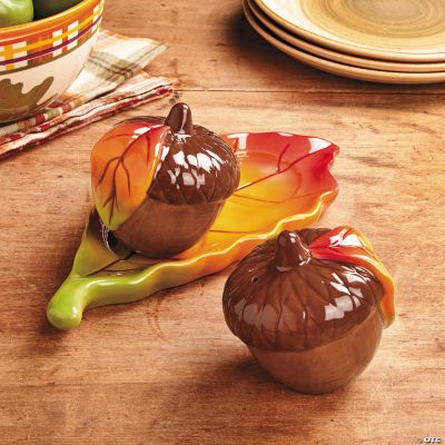 Acorn Salt & Pepper Shakers