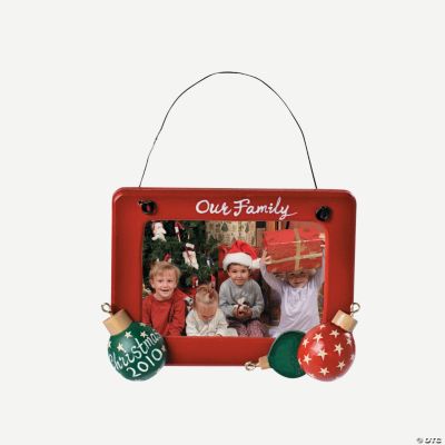 “Our Family” 2009 Photo Frame Ornament