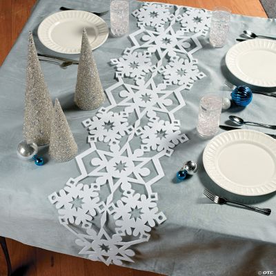 Snowflake Table Runner