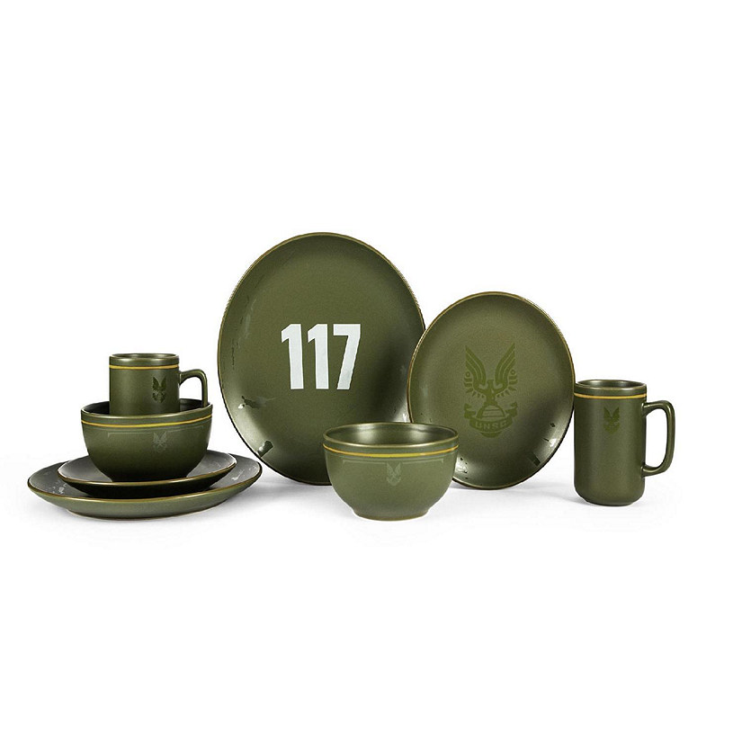HALO Master Chief 117 Stoneware 8-Piece Dinnerware Set  Plates, Bowls, Mugs Image