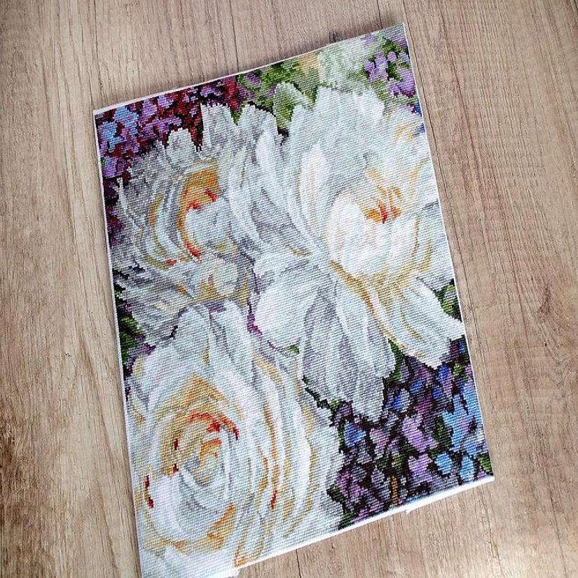 LetiStitch - Counted Cross Stitch Kit White Roses Leti930 Image