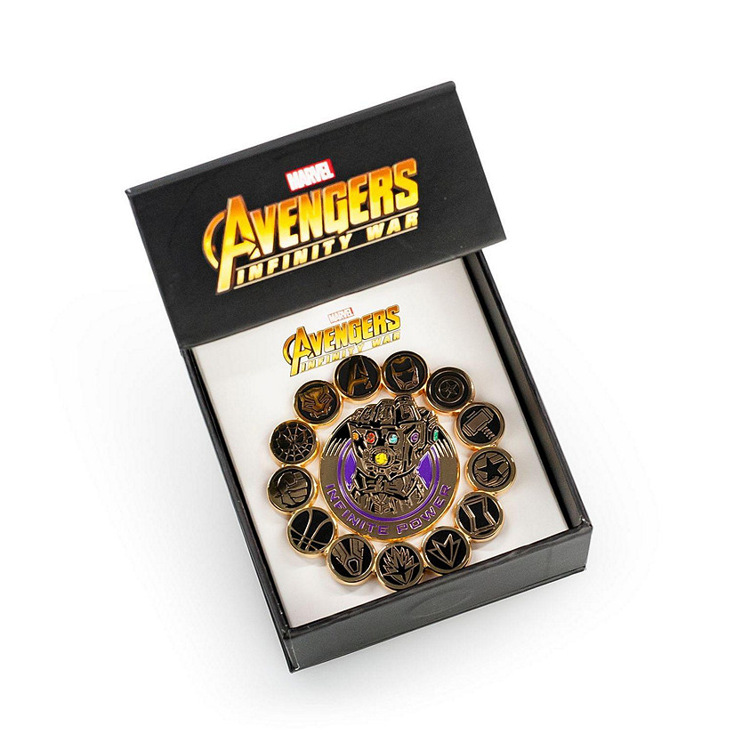 Marvel Avengers: Infinity War Official Infinity Gauntlet and Avengers Pin Set Image