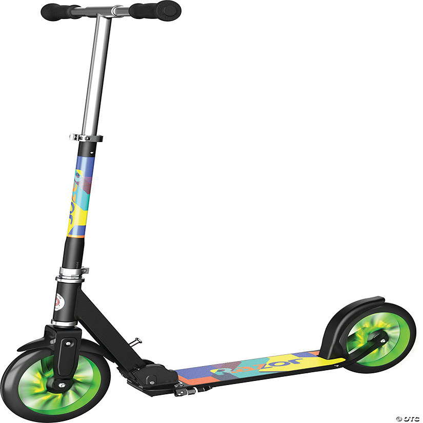Razor A5 Lux Light-Up Kick Scooter - Green Image
