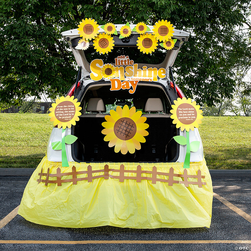 Religious Sunflower Trunk-or-Treat Decorating Kit - 30 Pc. Image