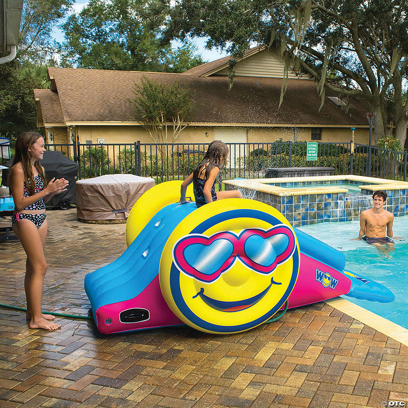 Wow Fun Slide Pool Slide With Sprinkler Image