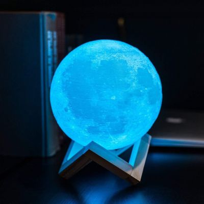 3D Moon Lamp - 10cm Image 2