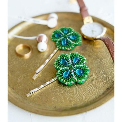 Abris Art Bead Embroidery Decoration Kit Clover for good luck ADH-006 Image 1