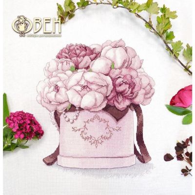 Gentle peonies 1233 Oven Counted Cross Stitch Kit Image 2