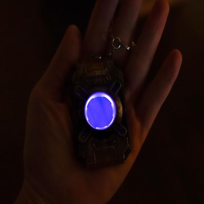 HALO Light-Up Cortana Chip Replica Pendant Keychain Image 3