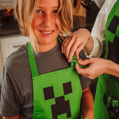 Minecraft Green Creeper Youth Kitchen Cooking Apron Image 3