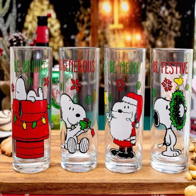 Peanuts Snoopy Holiday Fun 10-Ounce Pint Glasses  Set of 4 Image 2