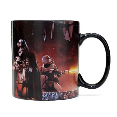 Star Wars: The Force Awakens Wrap Around Scene 20 Oz Ceramic Mug Image 1