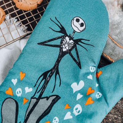 The Nightmare Before Christmas Jack and Sally Oven Mitt Glove Image 1