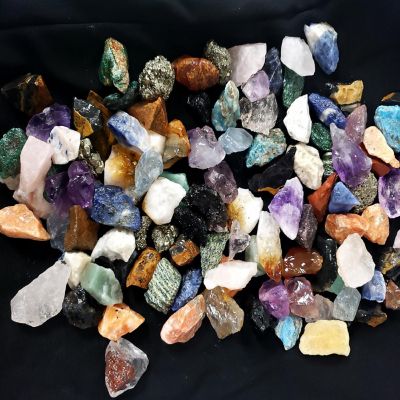 Vinacrystals 2 LBS Raw Crystals Assorted & Random Mix Image 1