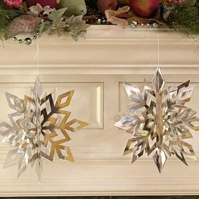 Wrapables 3D Hanging Snowflake Decorations (Set of 12), Silver Image 2