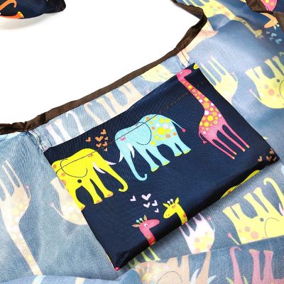 Wrapables Large & Small Foldable Tote Nylon Reusable Grocery Bags, Set of 2, Elephants & Giraffes Image 2