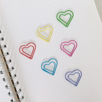 Wrapables Paper Clips (Set of 50), Hearts Image 3