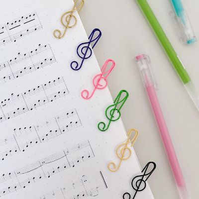 Wrapables Paper Clips (Set of 50), Treble Clef Image 2