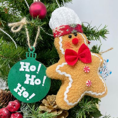 Wrapables Plush Gingerbread Man & Woman Christmas Tree Ornaments (Set of 2) Image 3