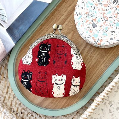 Wrapables Stylish Decorative Coin Purse, Clasp Wallet, Red Fortune Cat Image 2