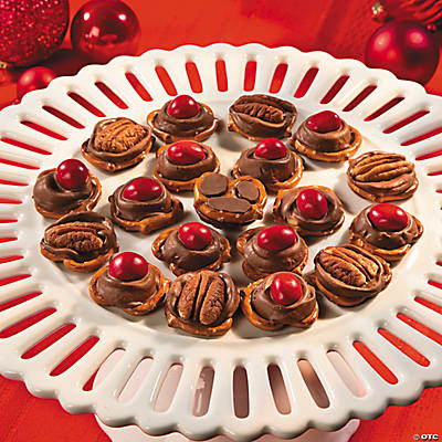 Reindeer Paws &amp; Noses Christmas Treats Recipe