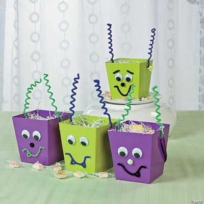 Alien Favor Buckets