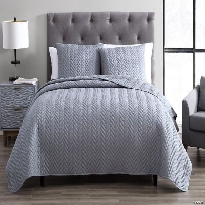 The Nesting Company Birch Quilt Coverlet 3 Piece Set with 2 Pillow
