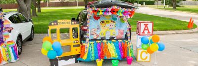Cocomelon Trunk-or-Treat Decorating Idea