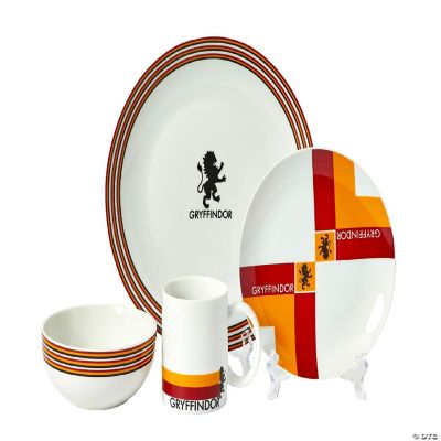 Harry Potter Gryffindor 16Piece Dining Set Set Includes Plates, Bowls
