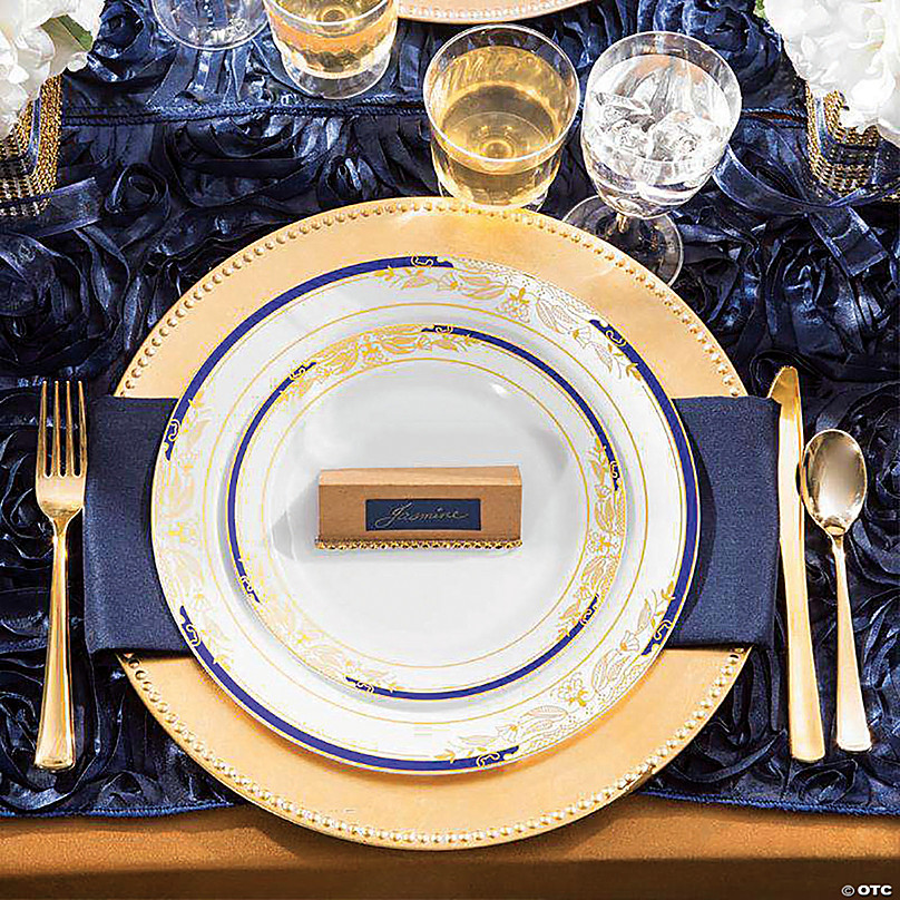 https://s7.orientaltrading.com/is/image/OrientalTrading/FXBanner_808/180-pc--gold-classic-cutlery-plastic-silverware-set-forks-knives-and-spoons-60-guests~14275129-a04.jpg