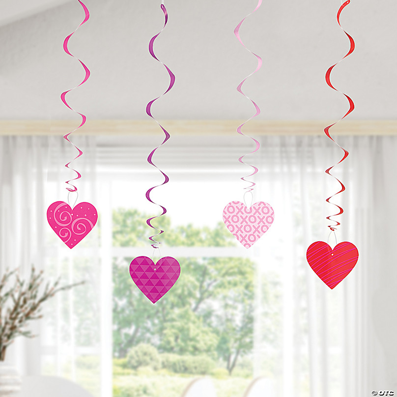 30 Hanging Valentine Hearts Swirl Decorations – 12 Pc.