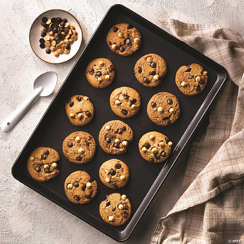 https://s7.orientaltrading.com/is/image/OrientalTrading/FXBanner_808/bakers-secret-nonstick-small-size-cookie-sheet-13-x-9-carbon-steel-small-size-cookie-tray-2-layers-food-grade-coating-non-stick-cookie-sheet-bakeware-baking-accessories-classic-collection~14226522-a03.jpg