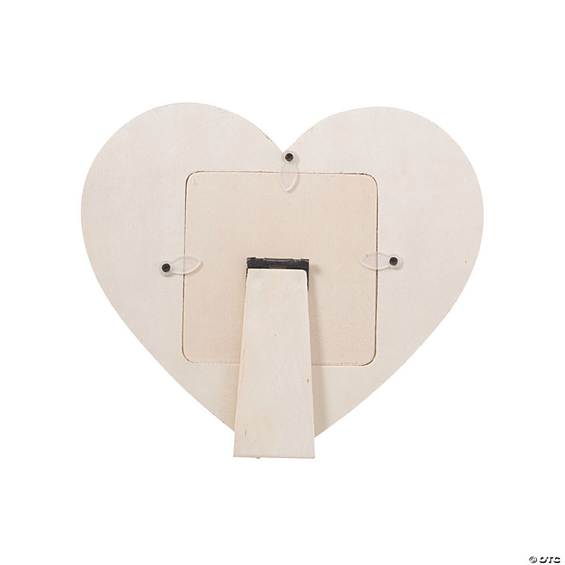 Wood Heart Cutout Wreath with an Upcycled Picture Frame – Sustain My Craft  Habit