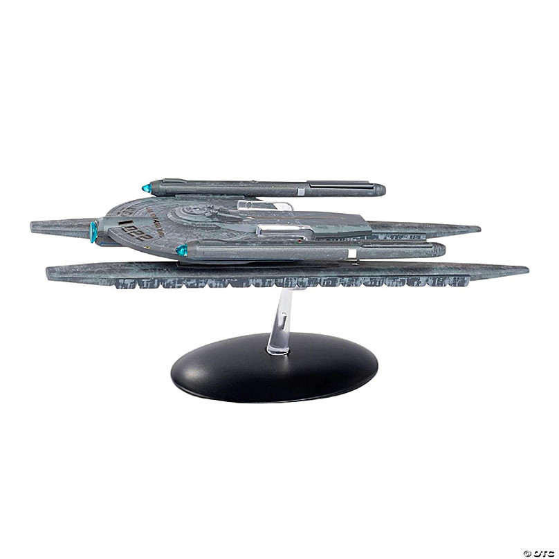 Star Trek Starship Replica  USS Enterprise NCC-1701-D Dreadnought 