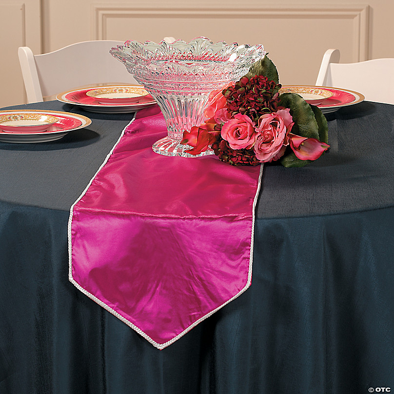 hot pink table runner