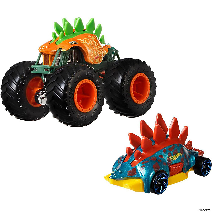 Hot Wheels Monster Trucks Roarin’ Wreckers, 1 1:43 Scale Truck with Lights  & Sounds