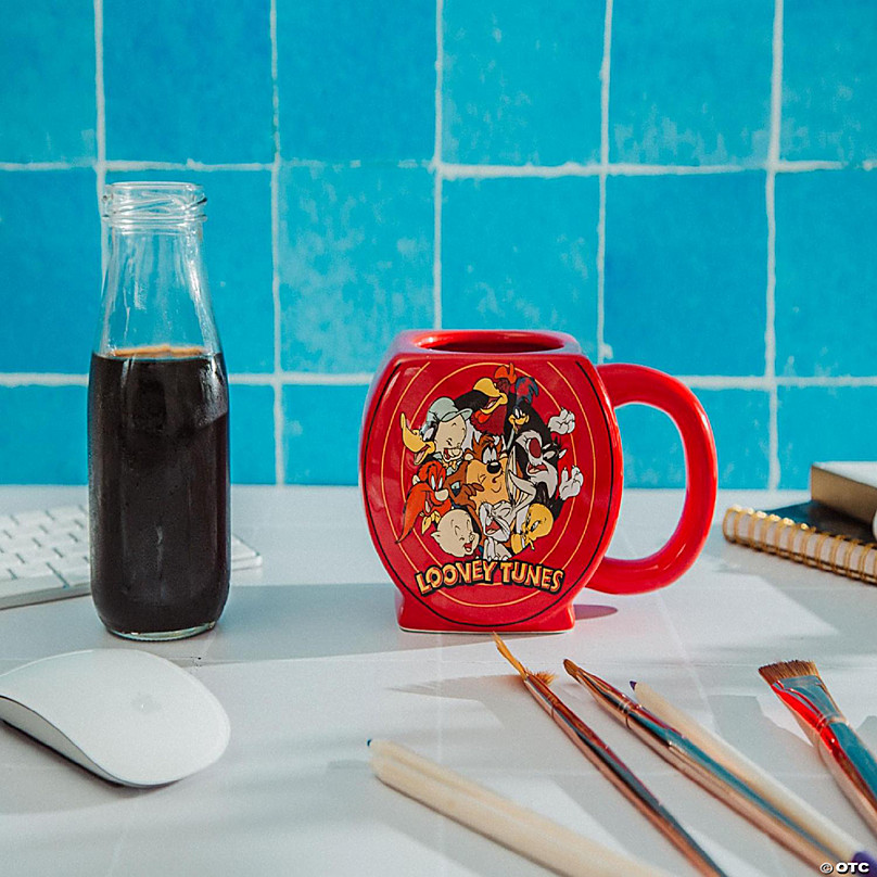 https://s7.orientaltrading.com/is/image/OrientalTrading/FXBanner_808/looney-tunes-thats-all-folks-sculpted-ceramic-mug-holds-20-ounces~14354194-a02.jpg