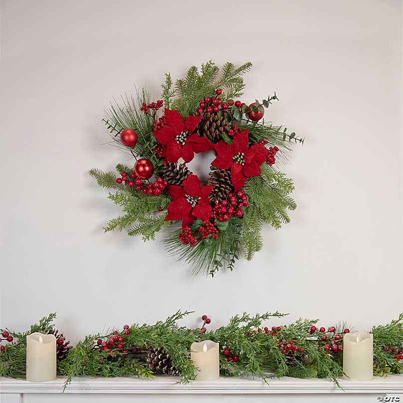 24 Red Berry Wreath Unlit