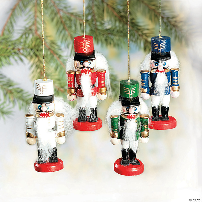 holiday nutcrackers christmas decor