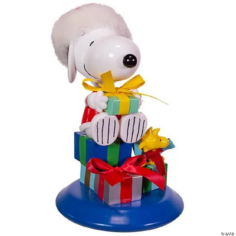 https://s7.orientaltrading.com/is/image/OrientalTrading/FXBanner_808/peanuts-fabriche-snoopy-and-woodstock-with-gifts-figurine-8-inch-pn5203~14458090.jpg