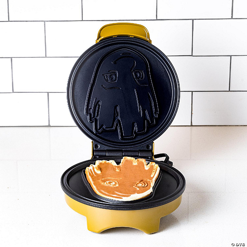 https://s7.orientaltrading.com/is/image/OrientalTrading/FXBanner_808/uncanny-brands-marvel-groot-waffle-maker-i-am-groot-on-your-waffles-waffle-iron~14226658.jpg