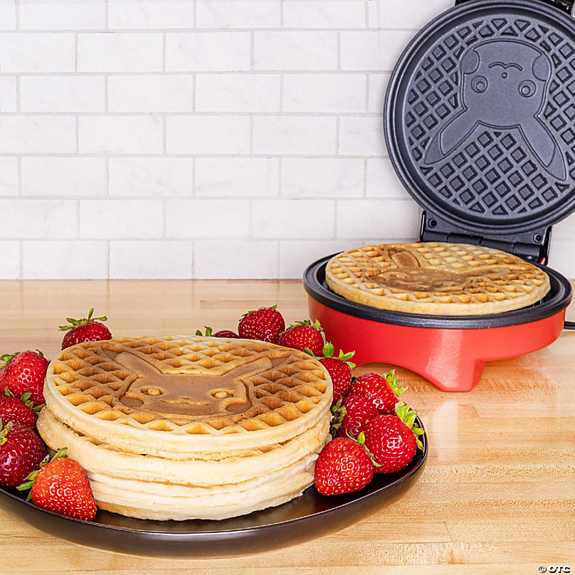 Pokemon Pokeball Waffle Maker